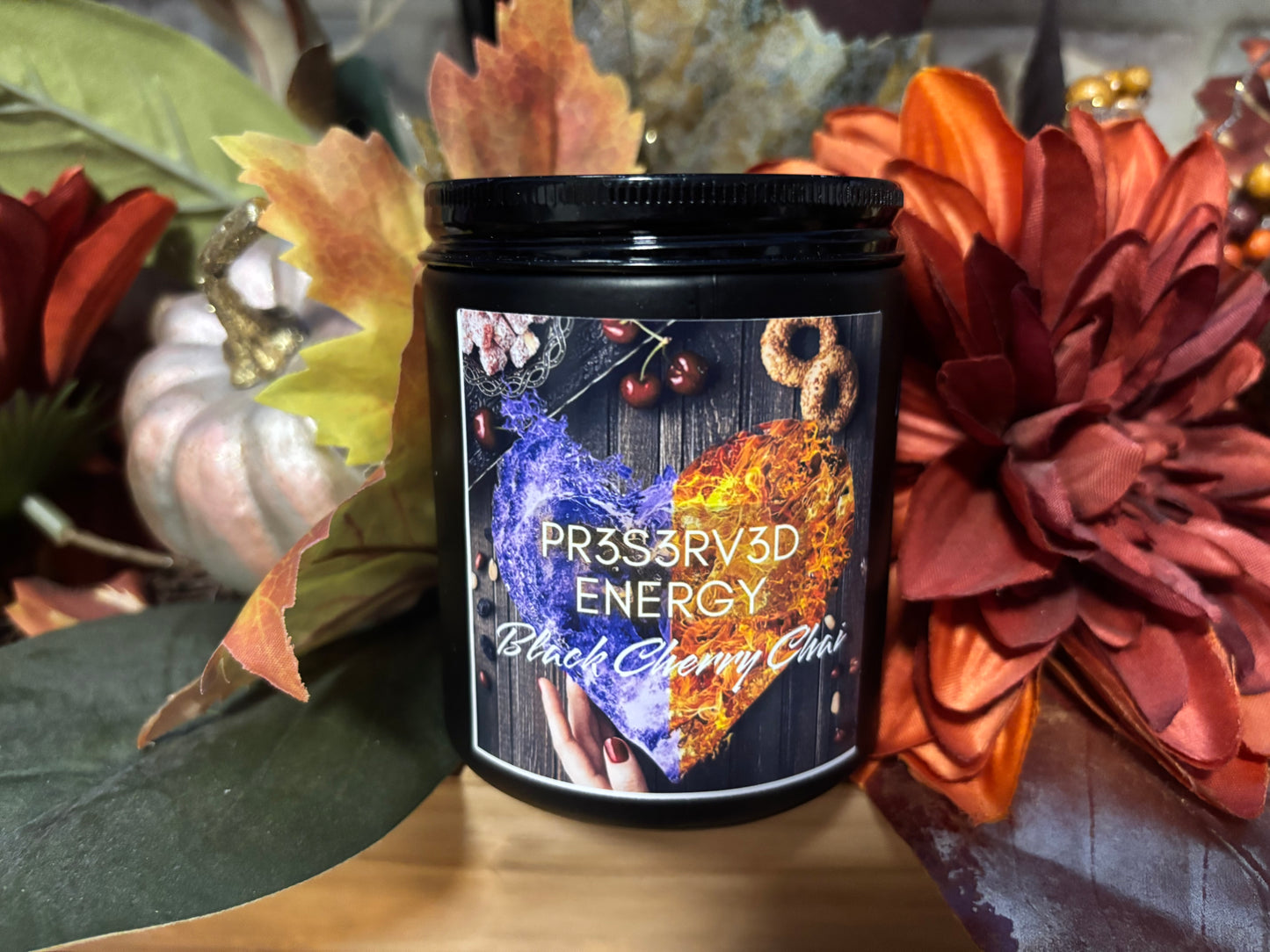 BLACK CHERRY CHAI SCENTED CANDLE