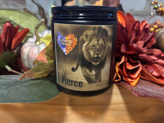 FIERCE SCENTED CANDLE